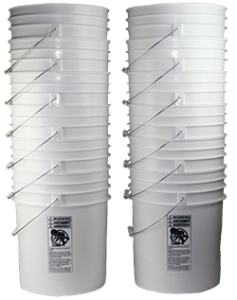 White plastic 5 gallon square bucket w/ wire bale handle with plastic roller grip